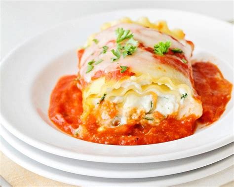 Spinach Lasagna Rolls {10 Minutes Prep! +VIDEO} | Lil' Luna