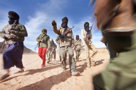 Tuaregs Use Qaddafi’s Arms for Rebellion in Mali - The New York Times