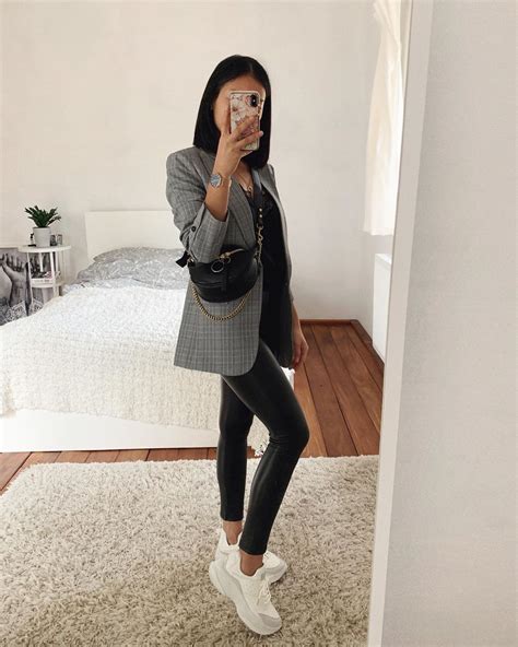 Thanya W. on Instagram: “YES or NO to this outfit? 🤙🏼 Wearing the blazer from my own collection ...