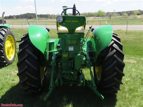 TractorData.com John Deere 630 Standard tractor photos information