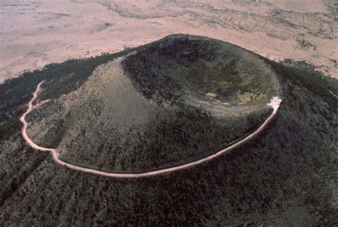 Capulin Volcano | Cades cove tennessee, Grand tetons, Alaska travel