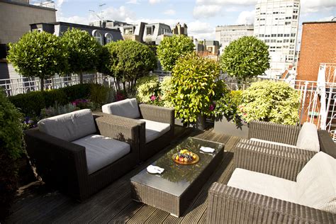 Hotels with Balconies London, London Hotels with balconies - St. James's Hotel and Club ...