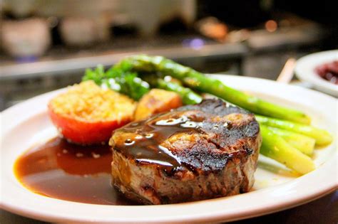 The Ultimate Guide to Steak Presentation | Steak University