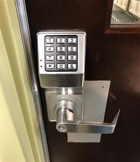 Commercial Door Locks | Lock Installation-Repair | 1 Response Locksmith