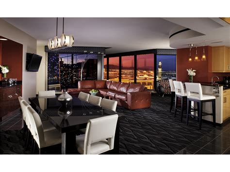 Hilton Elara 2 Bedroom Suite - Mens Bedroom Interior Design Check more at http://jeramylindley ...
