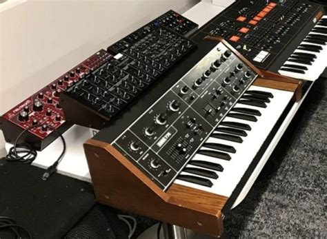 Behringer K-20 Synthesizer A ‘Flexible Little Monster’ (Korg MS-20 Clone) – Synthtopia