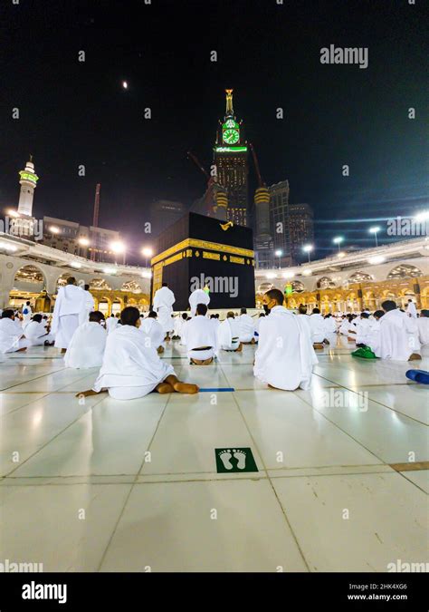 Kaaba At Night