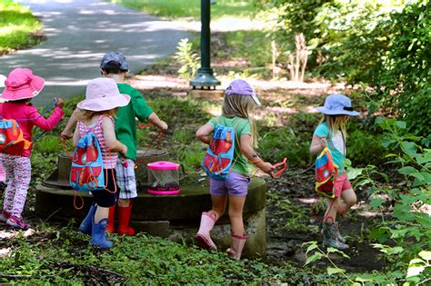 Outdoor learning for preschoolers | UDaily