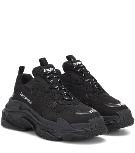 Balenciaga Triple S Sneakers in Black - Lyst