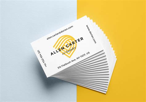 Free Realistic Business Card Mockup (PSD)