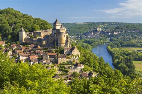 Castles in the sky in Dordogne! - The Good Life France