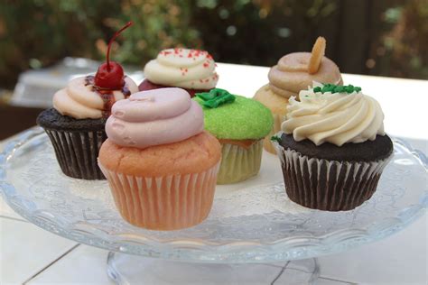 Sift Cupcake and Dessert Bar | Dessert bars, Desserts, Food