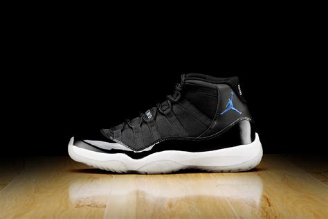 Air Jordan 11 Space Jam 2016