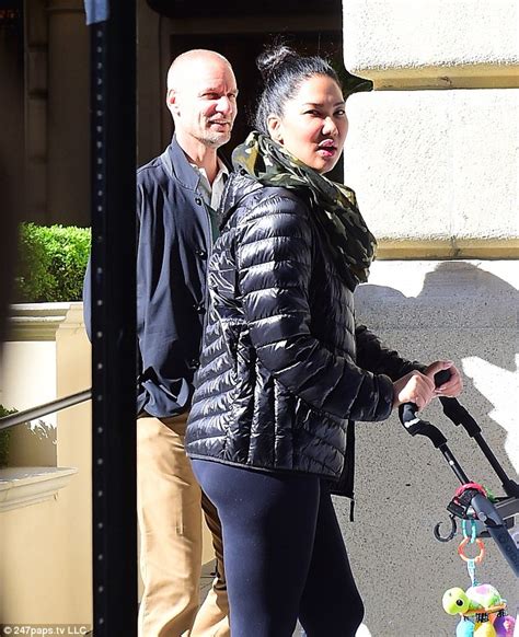 Kimora Lee Simmons and her ex-Goldman banker husband are spotted out | Daily Mail Online