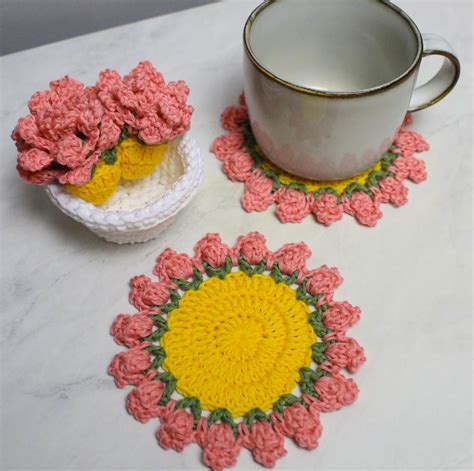 Surprise Flower Pot Coaster Set by Brunaticality - crochet envy