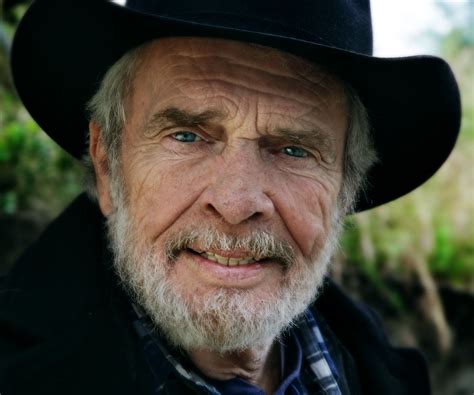 Merle Haggard Biography - Facts, Childhood, Family Life & Achievements