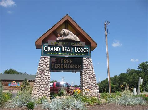 Grand Bear Lodge | Flickr - Photo Sharing!