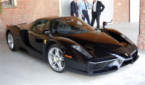 Fiat-Chrysler Boss Sergio Marchionne Shows Off Personal Ferrari Enzo