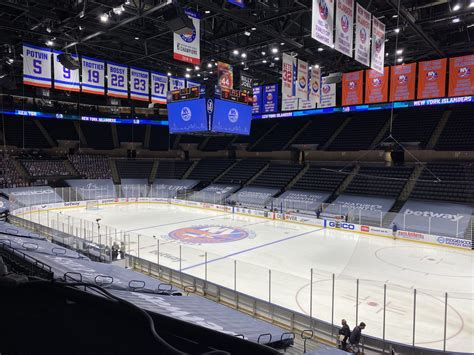 Arnold: What it Was Like to Cover the Islanders in an Empty Arena