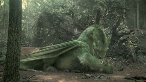 Peter et Elliott le Dragon : une nouvelle bande-annonce qui rend vert...de plaisir - KultureGeek