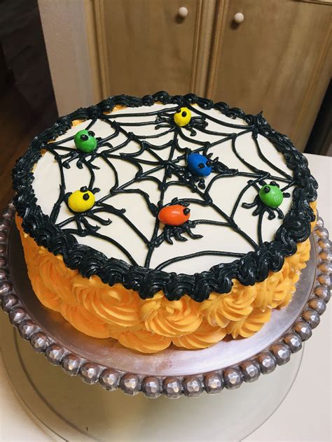 Halloween spider web cake | Spider web cake, Cake, Desserts