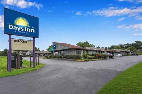 Days Inn by Wyndham Liverpool/Syracuse | Liverpool, NY Hotels