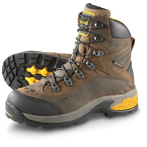 Best Backpacking Boots Men | IUCN Water