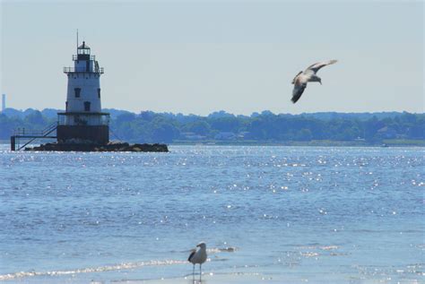 Rhode Island Lighthouses | Block Island, Newport & Providence