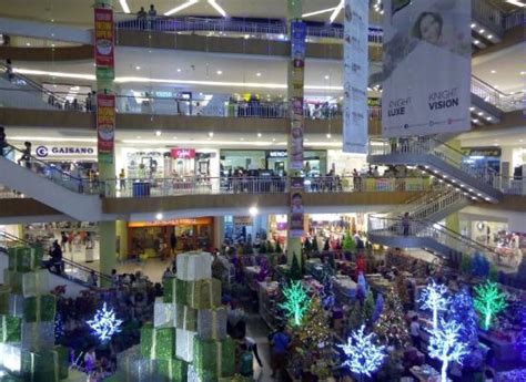 Main Hall - Picture of Gaisano Mall of Davao, Mindanao - Tripadvisor