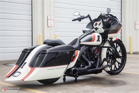 Harley Davidson Road Glide Bagger – Motorcylce