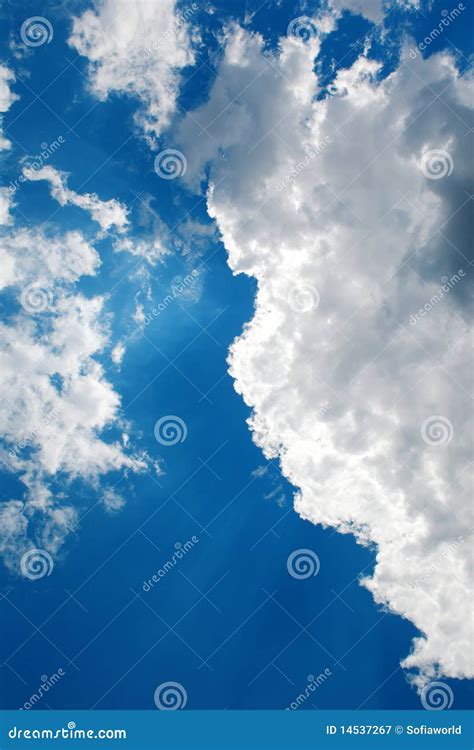 Blue sky and sun rays. stock image. Image of color, skyline - 14537267