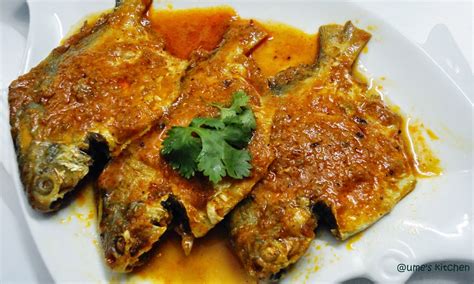 Ume's Kitchen: Pomfret Malai Curry