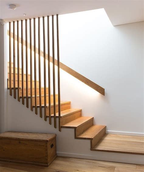 Stiegengeländer in 2020 | Stair railing design, Stairs design modern ...