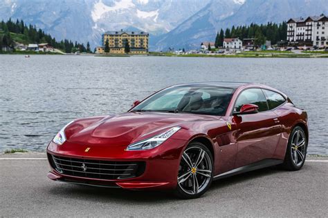 Ferrari GTC4Lusso and GTC4Lusso T launched In India - Autodevot