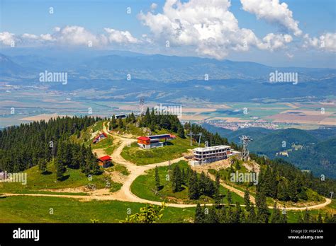 Mountain ski resort in Postavarul Massif, Poiana Brasov, Romania Stock ...