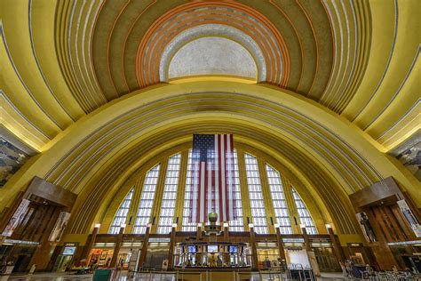 Cincinnati Union Terminal Photograph by Dick Wood