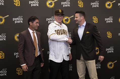 San Diego Padres introduce new manager - San Diego Reports