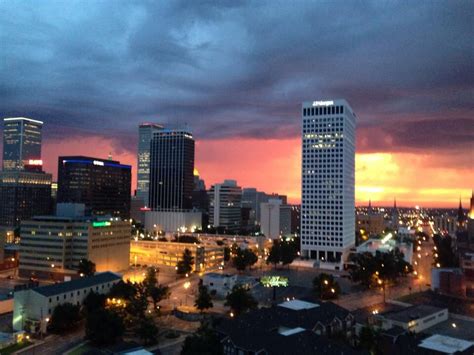 Beautiful Tulsa sunrise | Skyscraper, Building, Sunrise