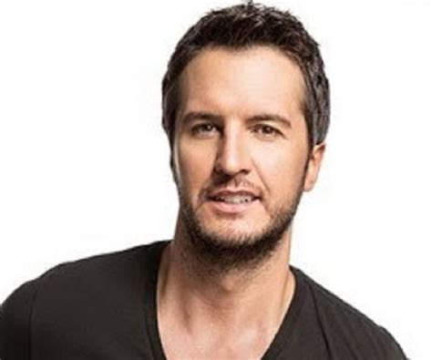 Luke Bryan Biography - Facts, Childhood, Family Life & Achievements