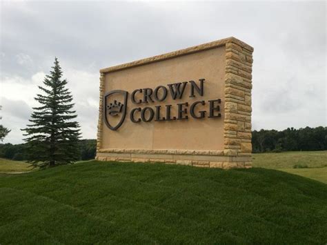 Crown College