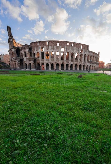 Colosseum at Sunset in Rome, Italy Stock Photo - Image of building, italy: 87740410