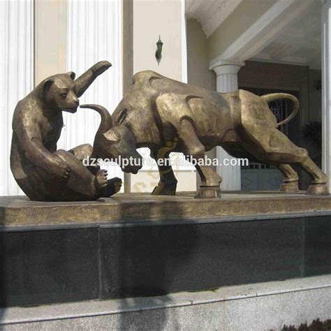 Life Size Figthing Bull and Bear Bronze Animal Statue