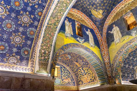 Ravenna mosaics: 8 places to see the best of Ravenna's art