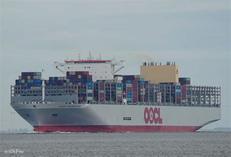 OOCL FELIXSTOWE Vessel photos for Dieter - vesseltracker.com