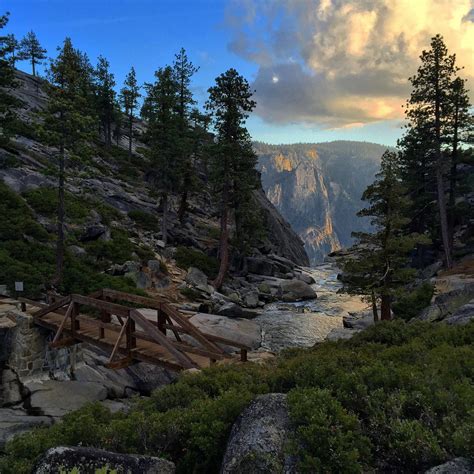 Hiked Yosemite Falls in Yosemite National Park, CA last weekend [OC] : r/travel