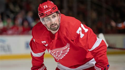 Larkin out 2 weeks for Red Wings with lower-body injury | NHL.com