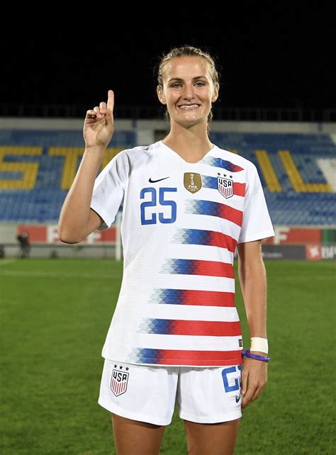 Emily Fox #25, USWNT | Uswnt, Arsenal players, Soccer team