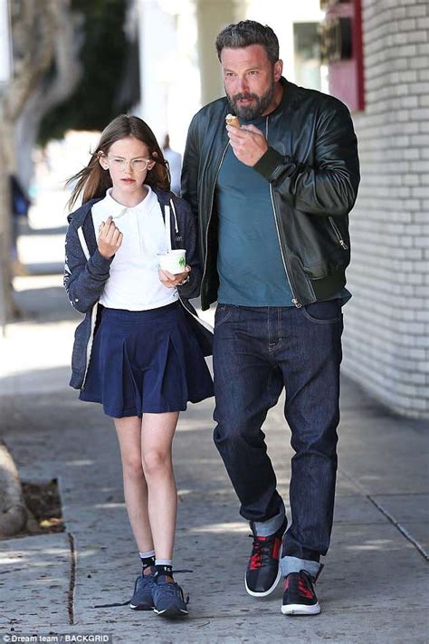 Ben Affleck takes daughter Violet out for ice cream in Los Angeles after listing Georgia ...