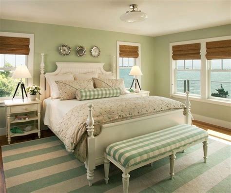 Pin by les amis de la Fuye on Nos idées de décoration | Green bedroom design, Beach style ...