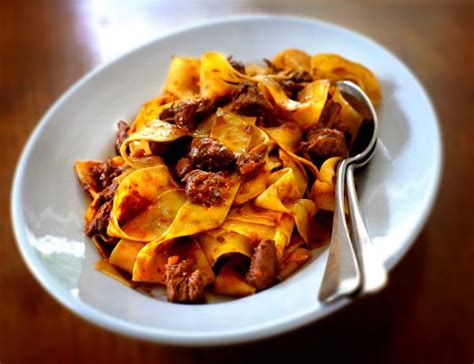 Pappardelle al cinghiale – a recipe from Claudio Del Principe – Vivamost!